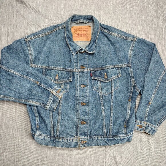 Levi's Other - Vintage Levis Denim Jacket Size Large Blue Made In USA 70598 4891 Trucker 90s